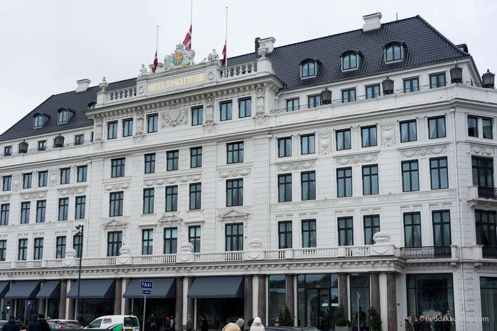 Fasaden til luksuriøse Hotel d'Angleterre i København